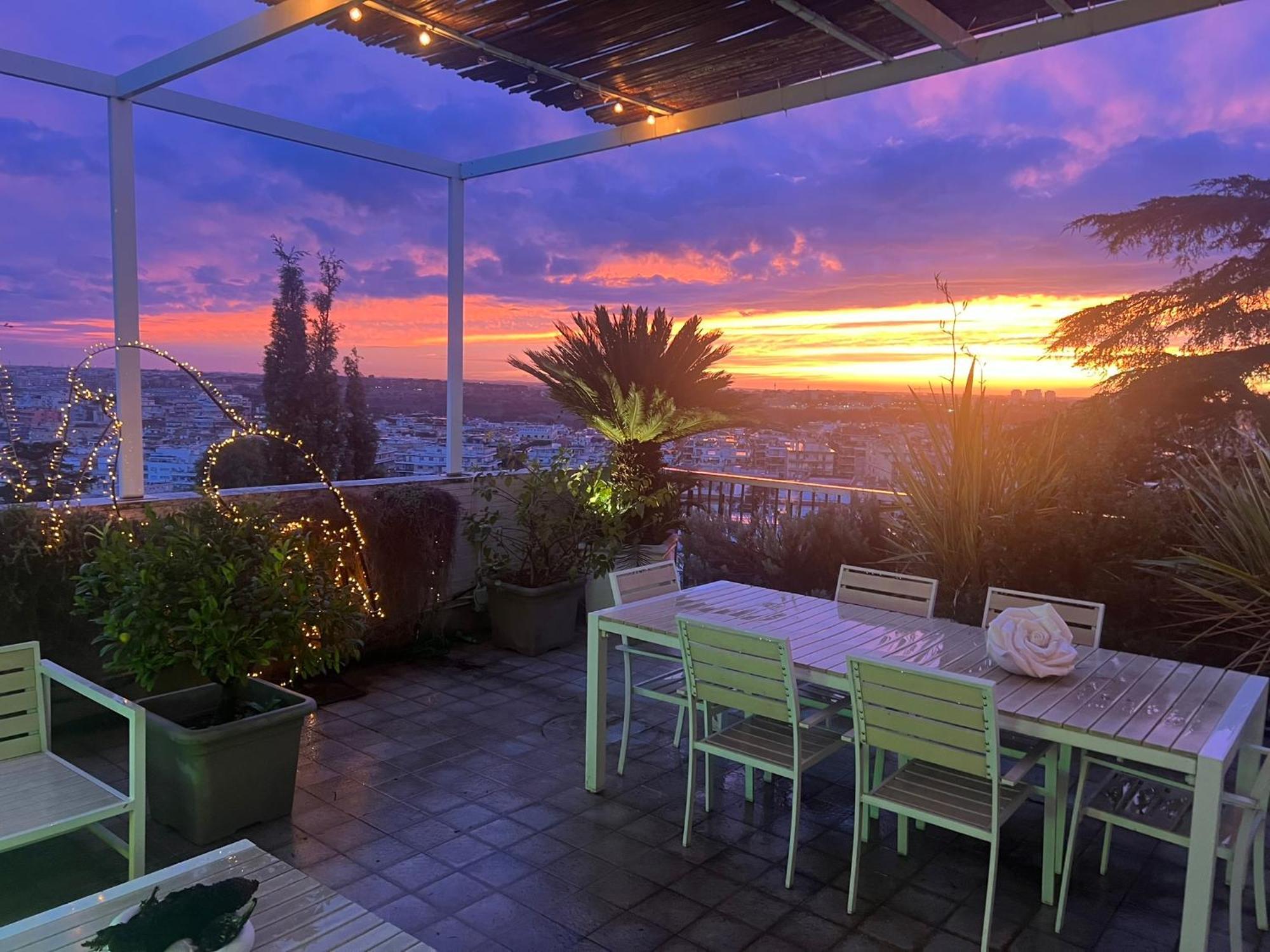 Skyline Penthouse With Jacuzzi *
