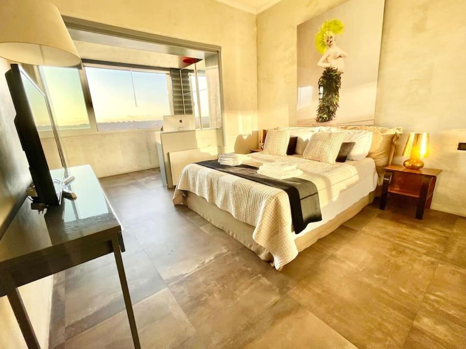 Skyline Penthouse With Jacuzzi *