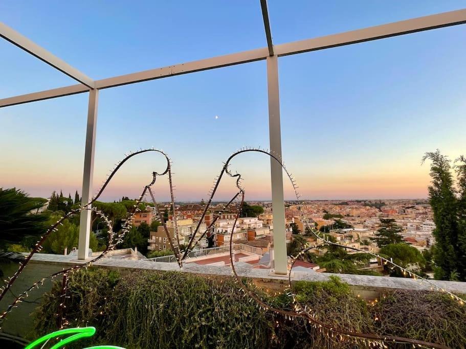 Apartment Skyline Penthouse With Jacuzzi Rom